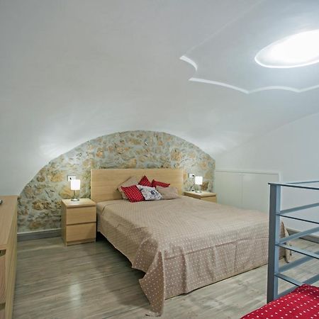 Bed and Breakfast Sirene Holiday Geata Exterior foto
